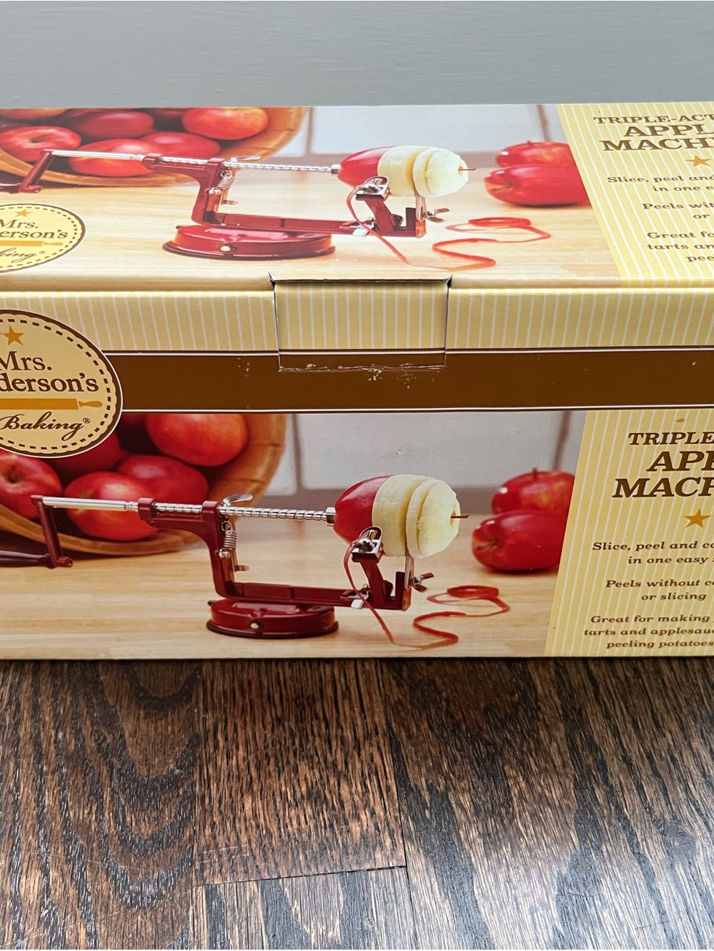 Mrs. Anderson's Red Apple Peeler, Corer & Slicer - Classic Kitchen Tool